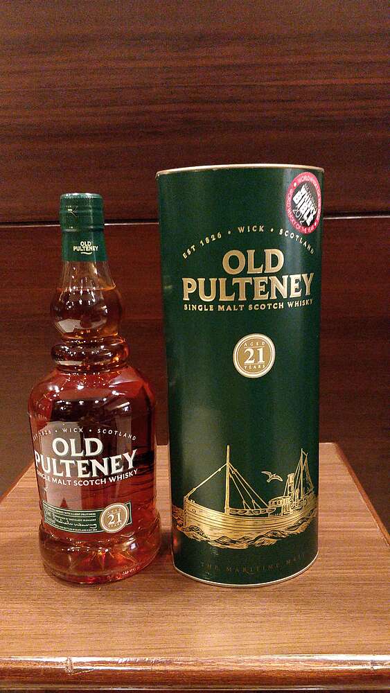 Old Pulteney 21 Years - Whisky.com