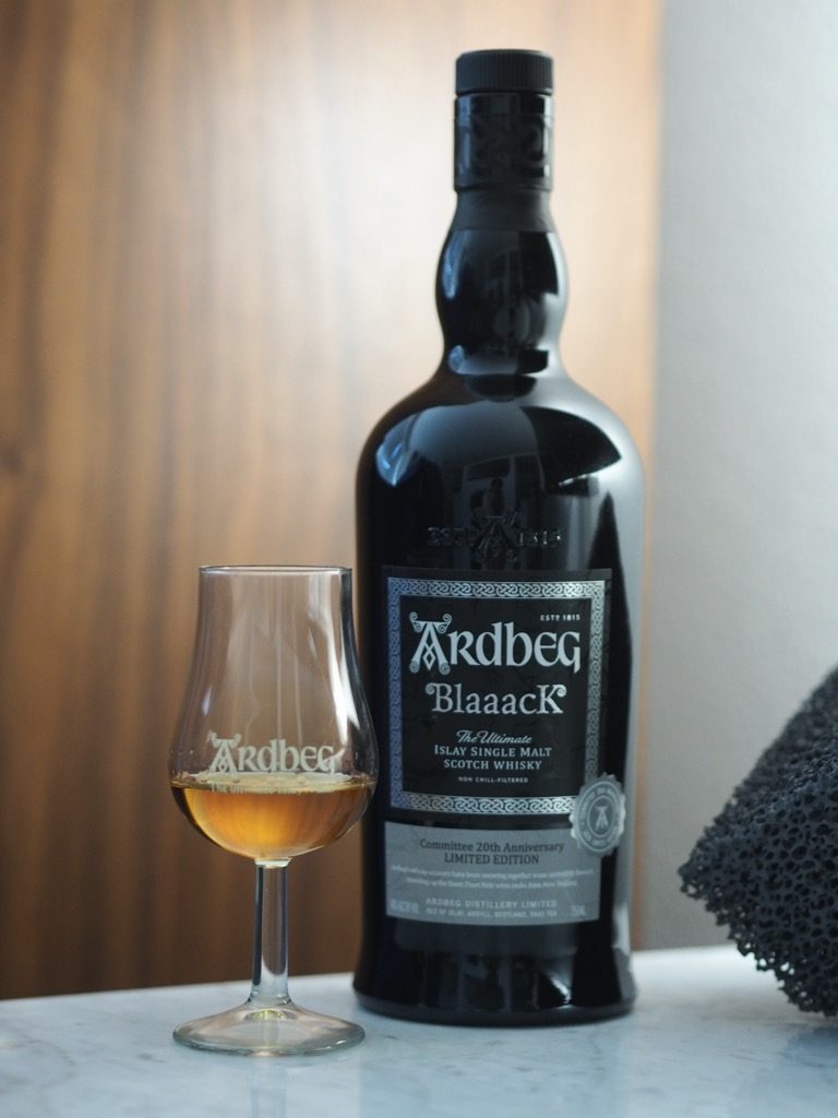Ardbeg Blaaack Limited Edition - Whisky Review - Whisky Monster