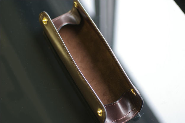 0017】ペンシルケース・CYLINDER（シリンダー）について 1