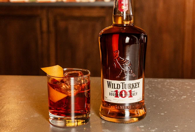 Wild Turkey: Kentucky straight bourbon whiskey | Wild Turkey Bourbon
