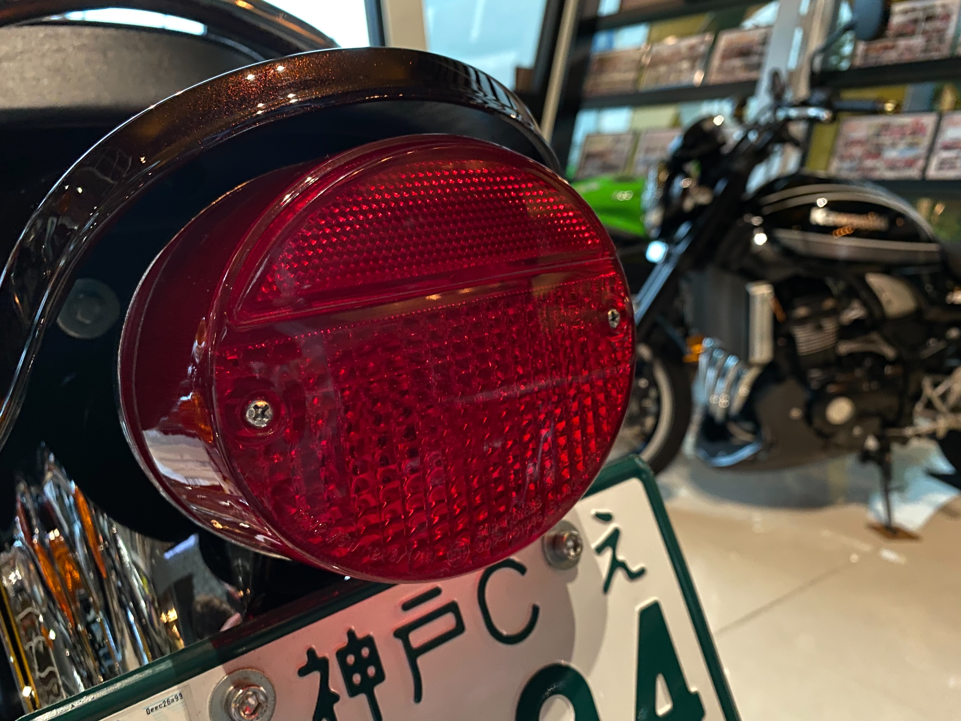 z*s様 z2 、z1 テールランプ ヤレ仕様？ KAWASAKI Z1/Z2を形作る部位