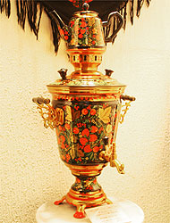 静岡県浜松市中区平田のロシア料理店「サモワァール」 本格的ロシア