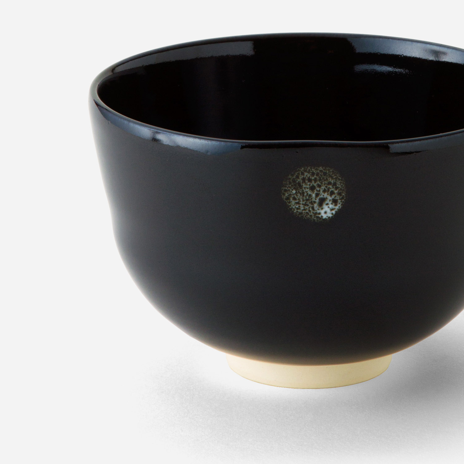 抹茶盌 黒釉えくぼ | 西川貞三郎商店