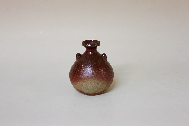 備前焼八角形陶器花瓶 赤白グラデーション