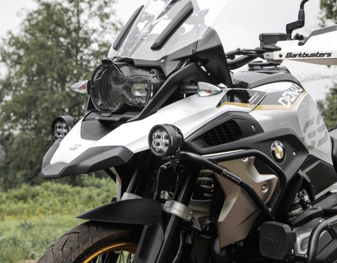 BMW R1250RT用 Denali ライトマウントステーBMW R1250RT用 Denali