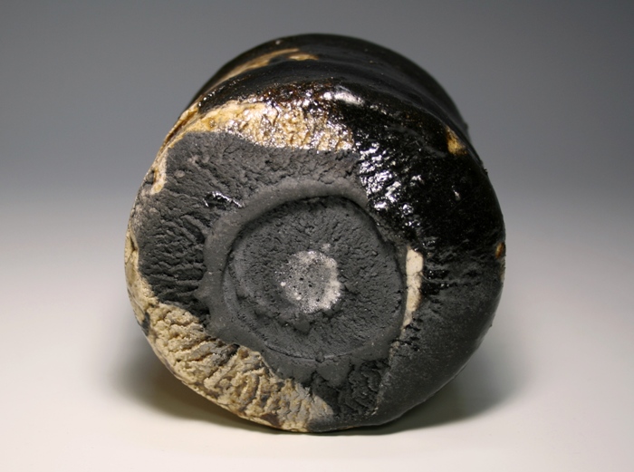 中島勝乃利 引出黒茶碗 共箱