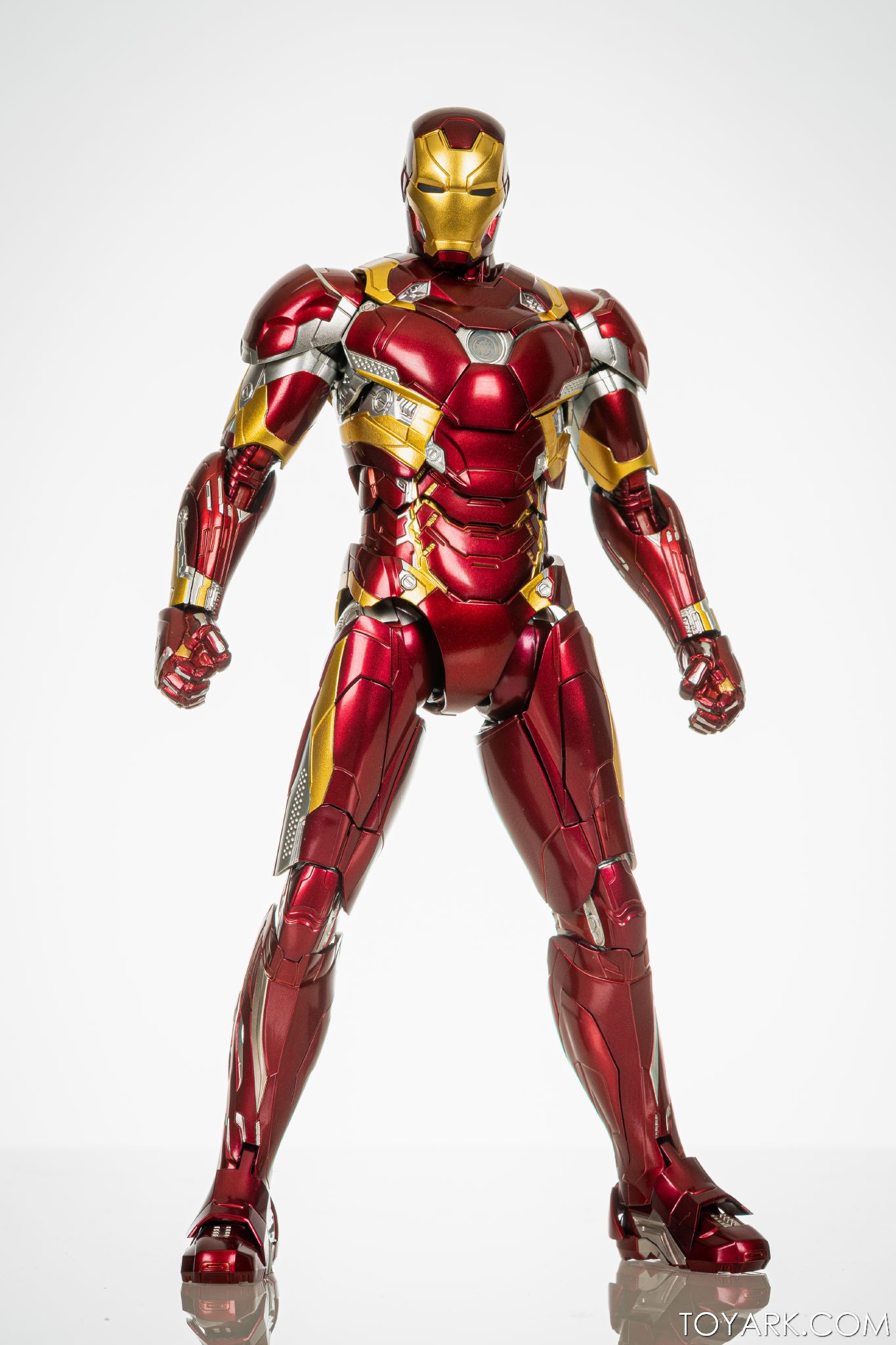 Threezero Infinity Saga Iron Man 42, 46 and 50 In-Hand Gallery