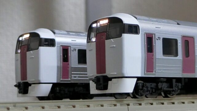 Nゲージ 377 E233系2000番台 室内灯整備 | 豊四季車両基地