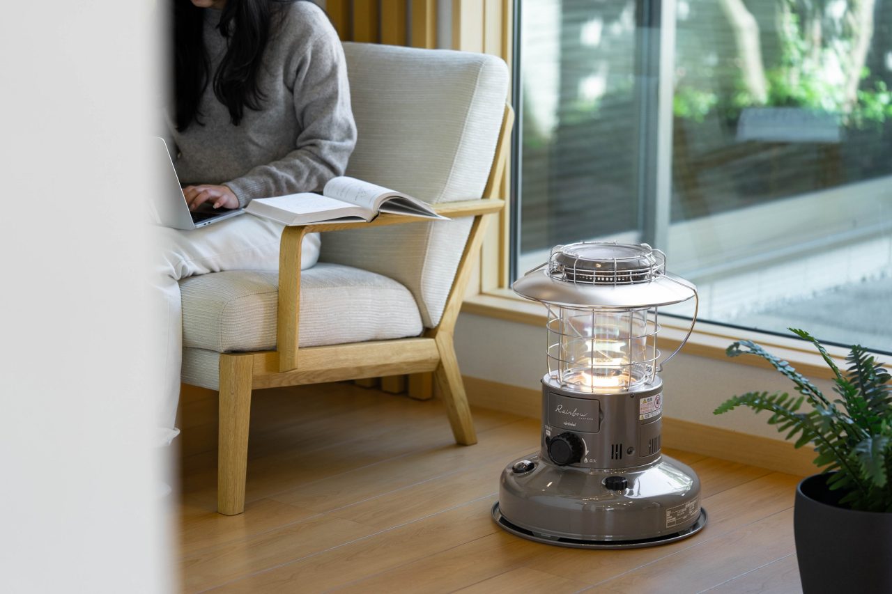 TOYOTOMI RSX-230(B)ストーブ (木造6畳/コンクリート8畳) Amazon