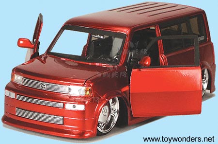 DUB CITY 1/10 大型ラジコン サイオン Scion xB Dub City 1:24 Scion