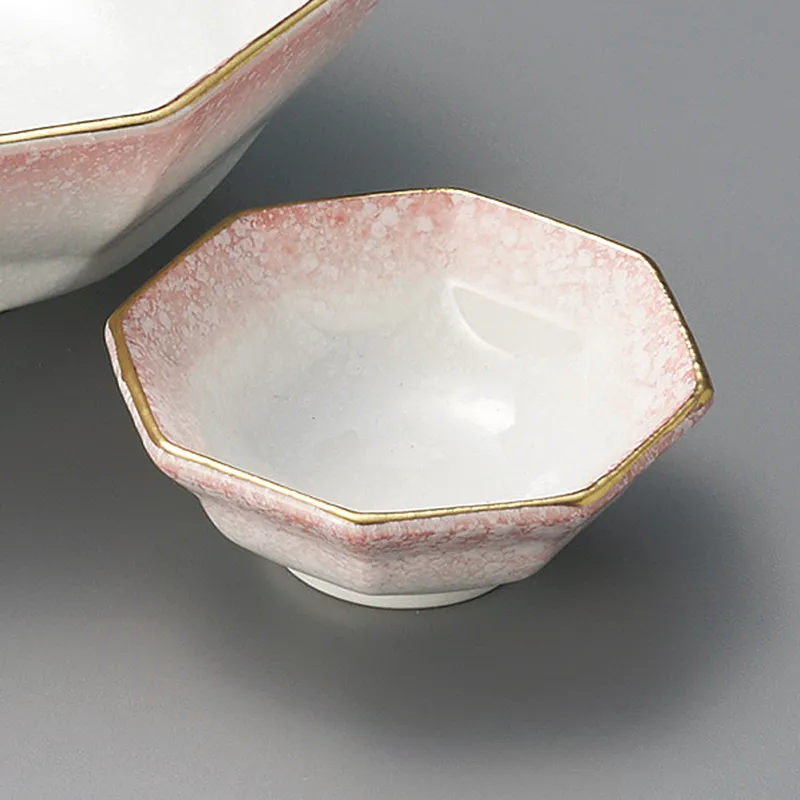 金蒔絵吉祥文八角鉢漆器