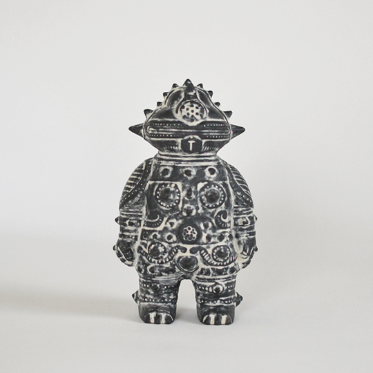 ともだち初号機 出土 | 多肉植物・特別な鉢の販売 | トーキー | TOKY