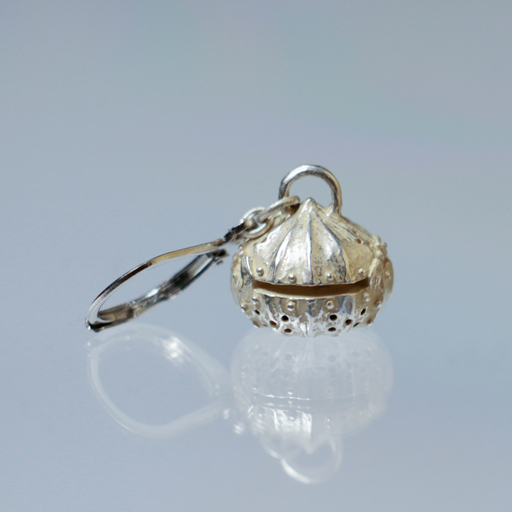 銀猫の指輪 | TORCH TORCH