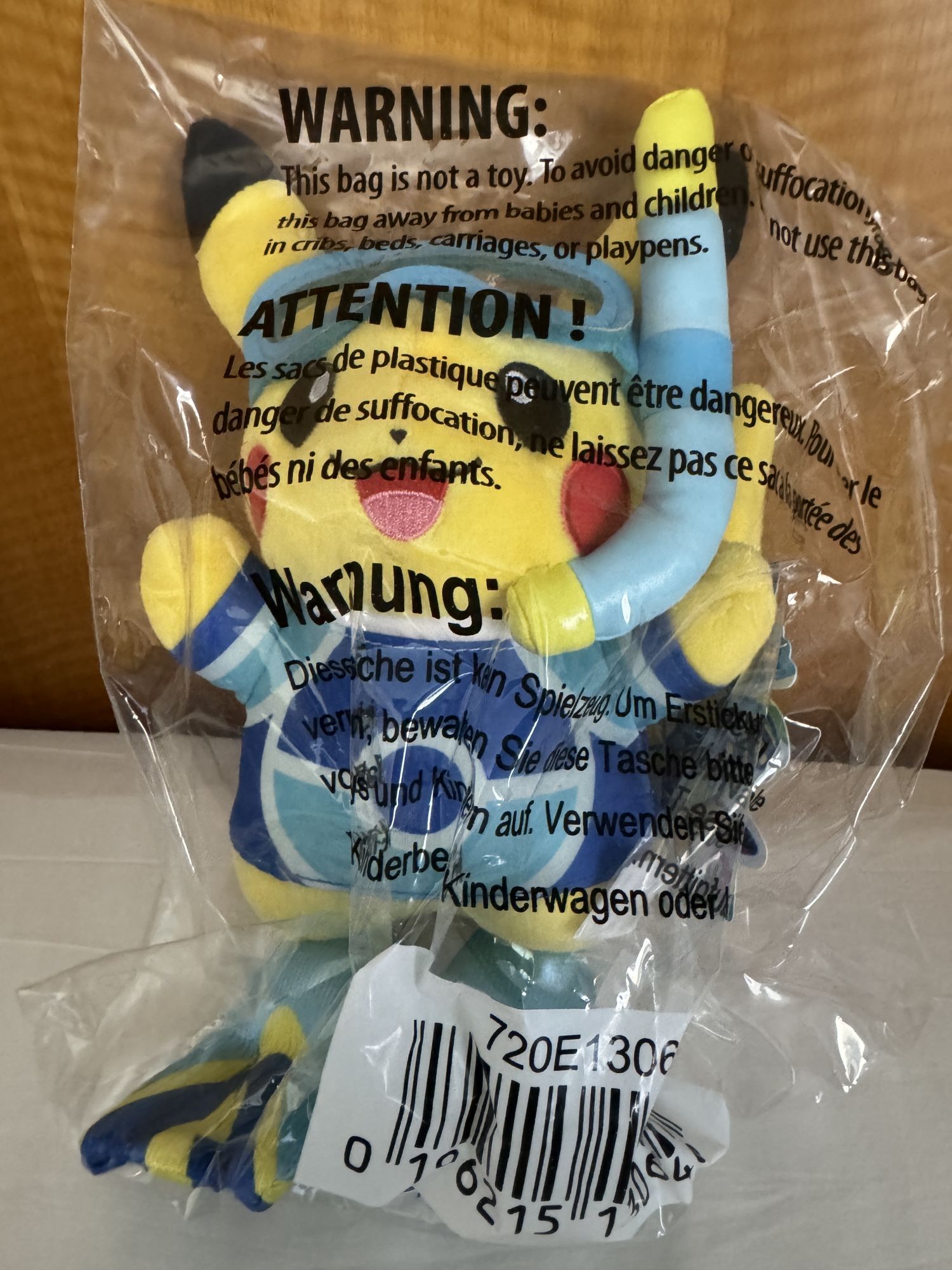 ピカチュウ WCS2024 限定ぬいぐるみ ホノルル