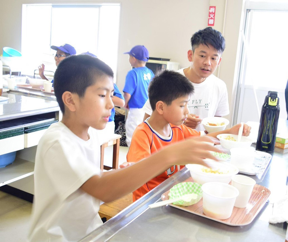 法人概要 - 地域が子育てを支える 認定NPO法人とりで