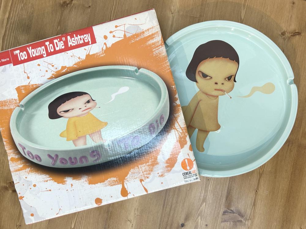 Too young to die (Ashtray)Too young to die (Ashtray)|奈良美智