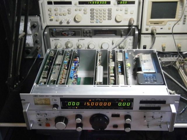 受信機買取）JRC日本無線 NRD-93 整備風景