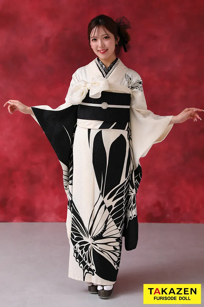 クール系 白黒/モノトーン 蝶々柄 シンプル かっこいい モード系