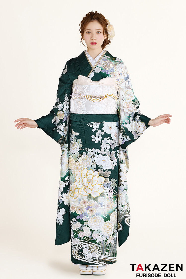 振袖｜成⼈式の振袖レンタルならTAKAZEN、世界⼀かわいいハタチになる。