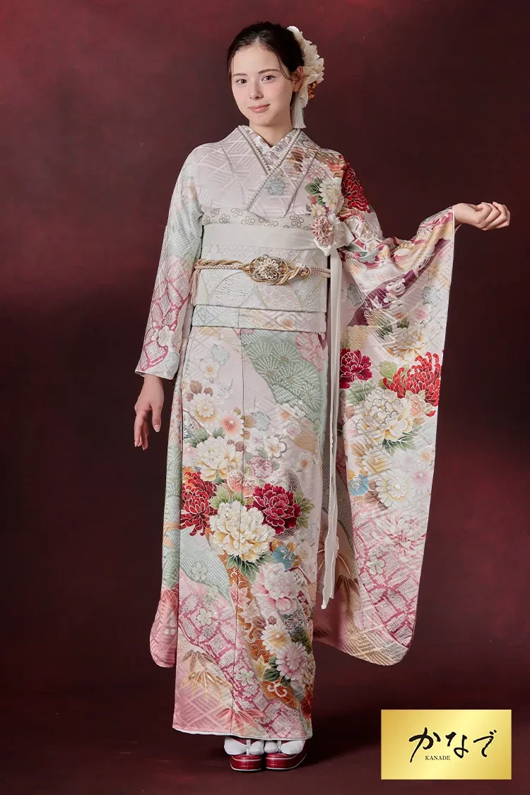 振袖フルセット 手描き友禅 幻想的な花柄は個性が光る 手染めの振袖