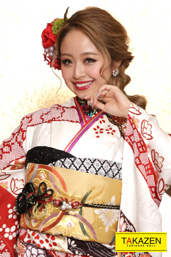 404z62, 409u4☆振袖 小柄な方にも 総絞り 金駒刺繍 成人式☆美品 濃紺