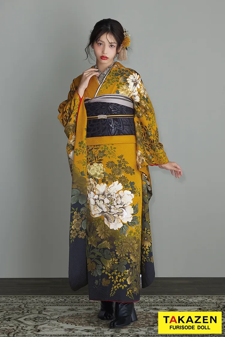 ヴィンテージスタイル からし/黒 牡丹柄 ノスタルジック 個性的振袖