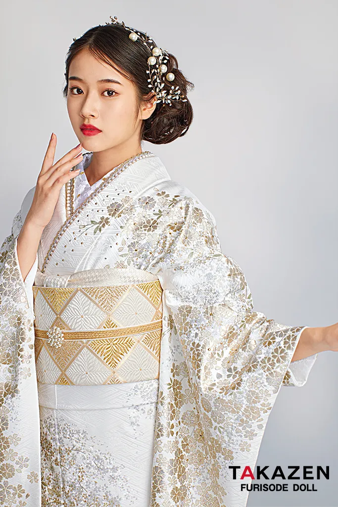 425 振袖フルセット 正絹 オフホワイト 白 金彩 駒刺繍 松竹梅 レトロ