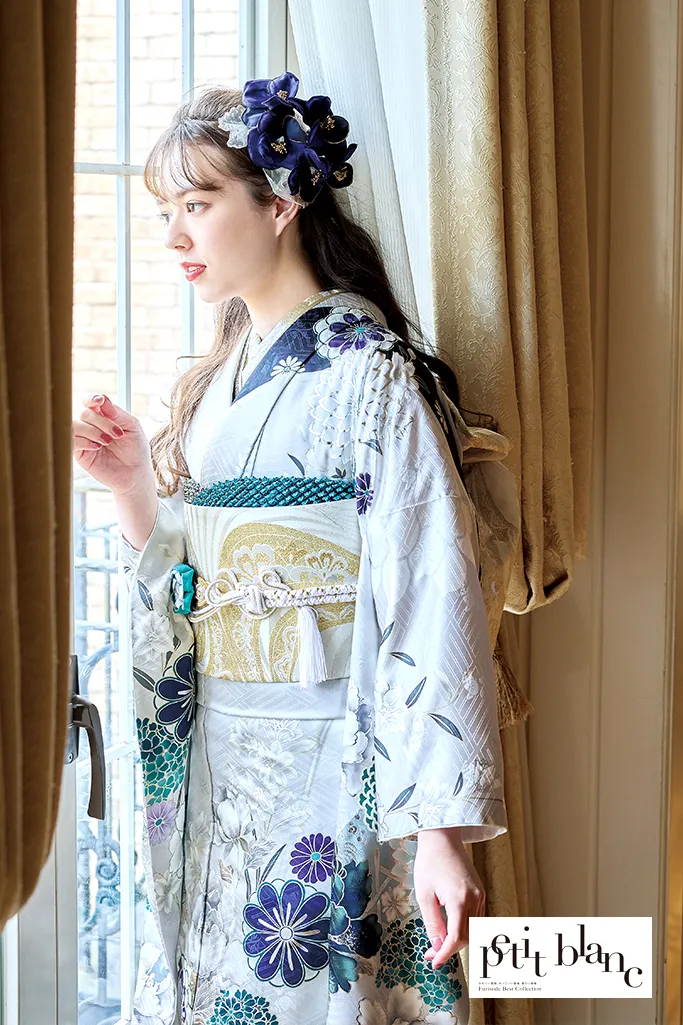 ブルーグレーの蝶花模様♡振袖フルセット 成人式前撮り謝恩会