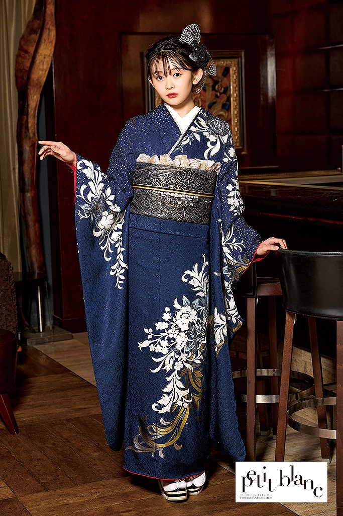 No.16 成人式 卒業式 振袖 青 花柄 刺繍 金 濃紺 青 エライザ クール