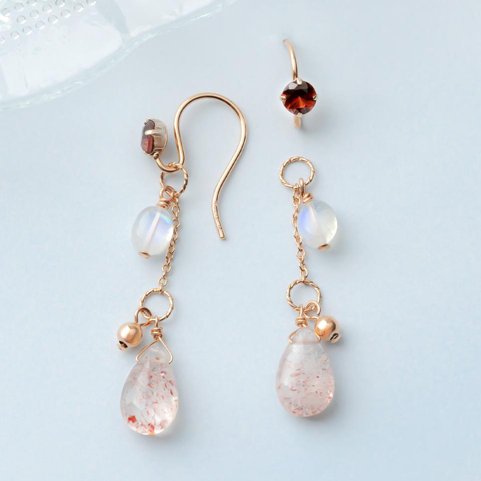 TAKE-UP】揺れるカラーストーンピアス ピンクゴールド TAKE-UP ONLINE