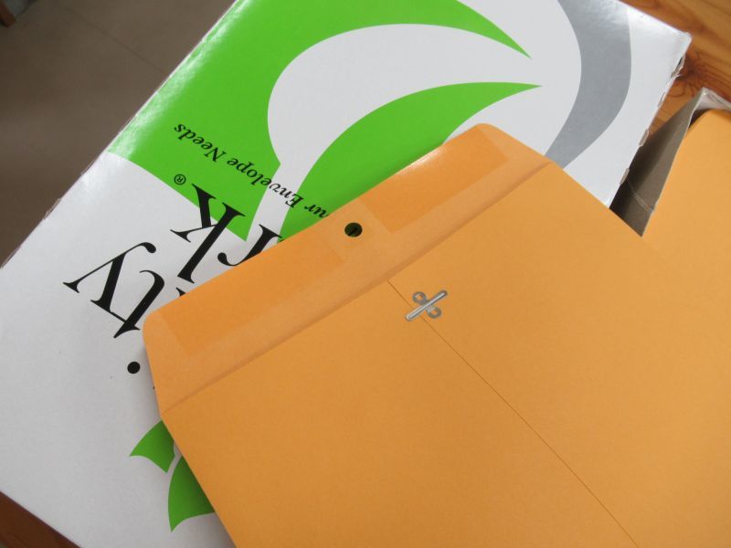 アメリカのクラフト封筒【Kraft Clasp Envelope】10 x 15インチ