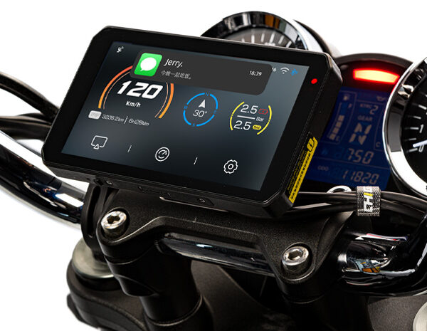 スマートライドモニターAIO-5Play | タナックス株式会社