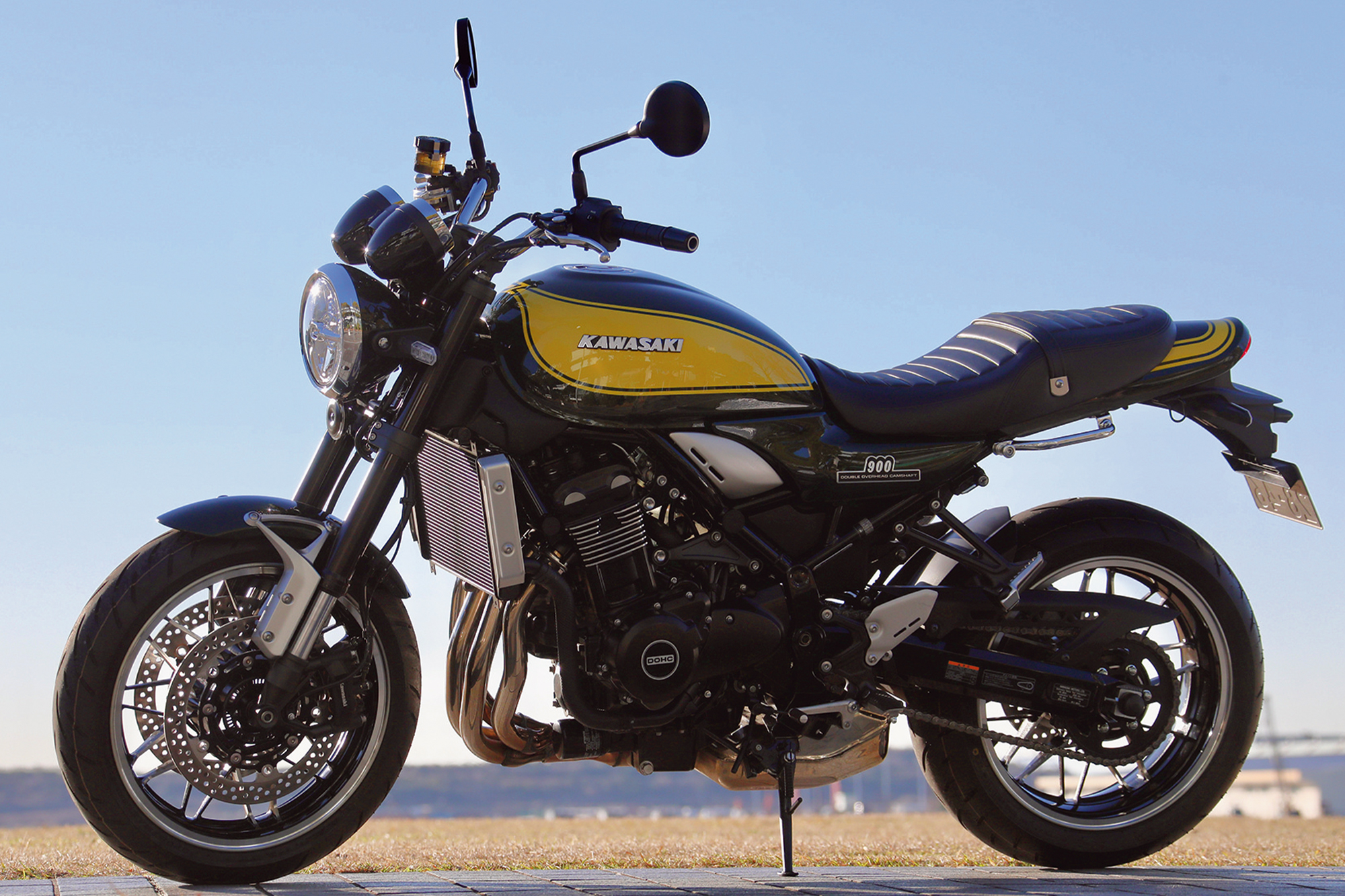 KAWASAKI Z900RS YELLOW BALL EDITION ：走りも十分に意識した