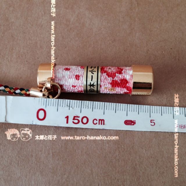 小さな万華鏡の根付 日本一小さな民芸万華鏡｜有限会社太郎と花子