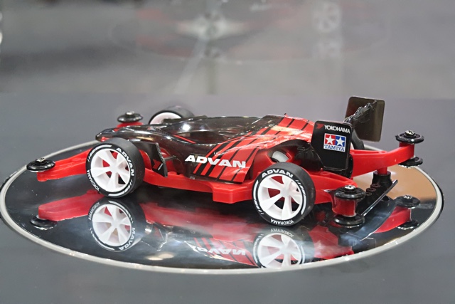 東京オートサロン ミニ四駆 ADVAN エアロアバンテリミテッド 4セット