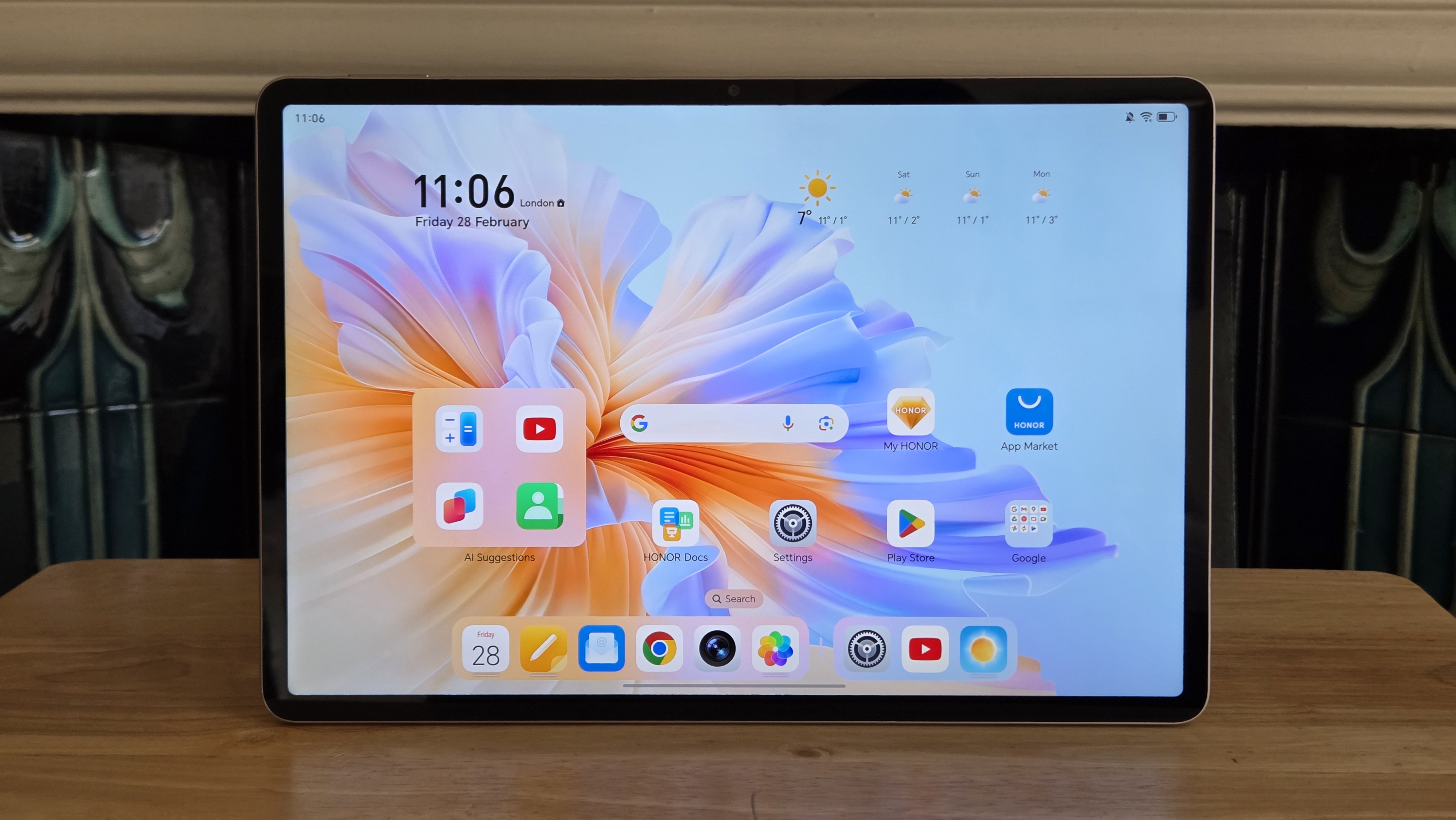 Honor Pad V9 Hands-On Review: Perfect For Movies And TV - Tech Advisor