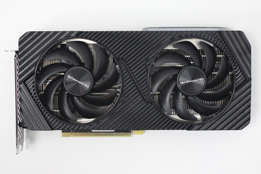 Gainward GeForce RTX 4070 Ghost Review - Pictures & Teardown
