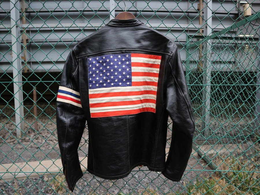 TOYS MCCOY/トイズマッコイ】よりホースハイドレザーシングル