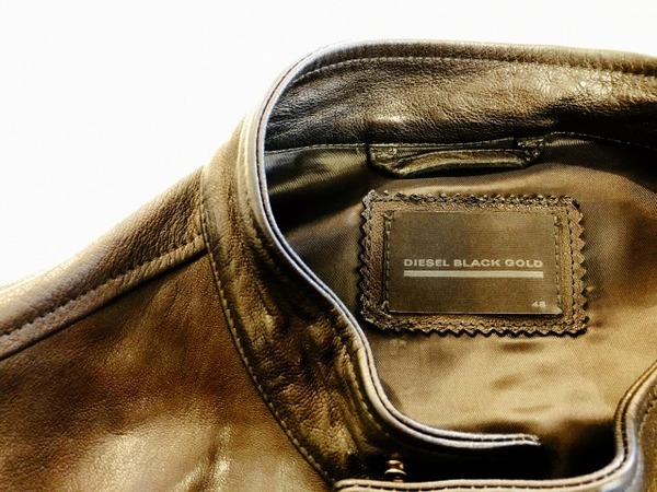 DIESEL BLACKGOLD（ディーゼル ブラックゴールド）のラムレザー