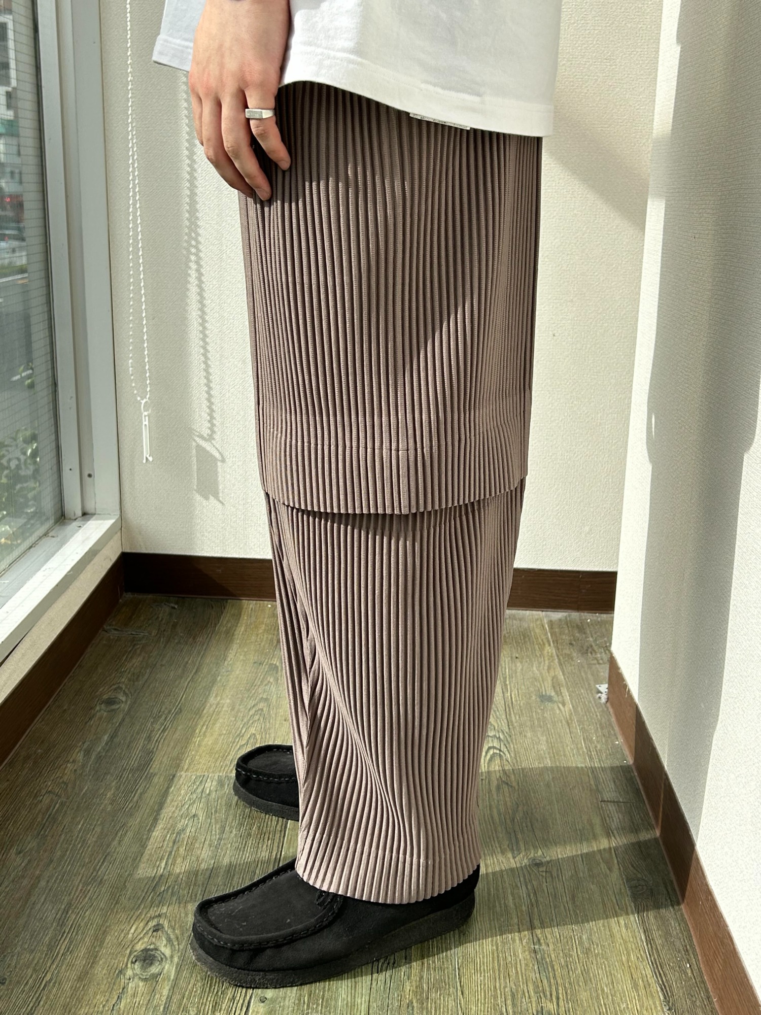 HOMME PLISSE ISSEY MIYAKE パンツ プリーツ 【公式通販】