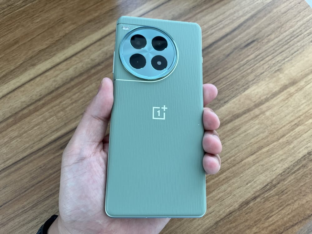 OnePlus Ace 3 Pro』レビュー、ゲームプレイ特化のハイエンド高