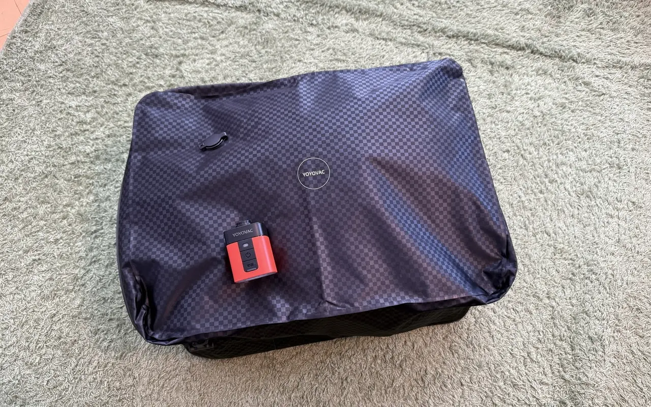 YOYOVAC トラベル圧縮袋』レビュー、わずか1分で高効率圧縮、大量の