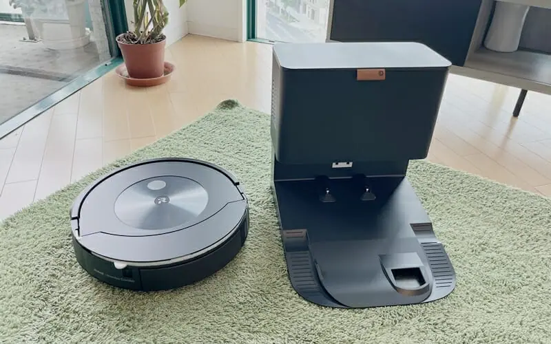 ルンバ コンボ j7+』レビュー | Alexa対応、強力吸引力でメンテナンス