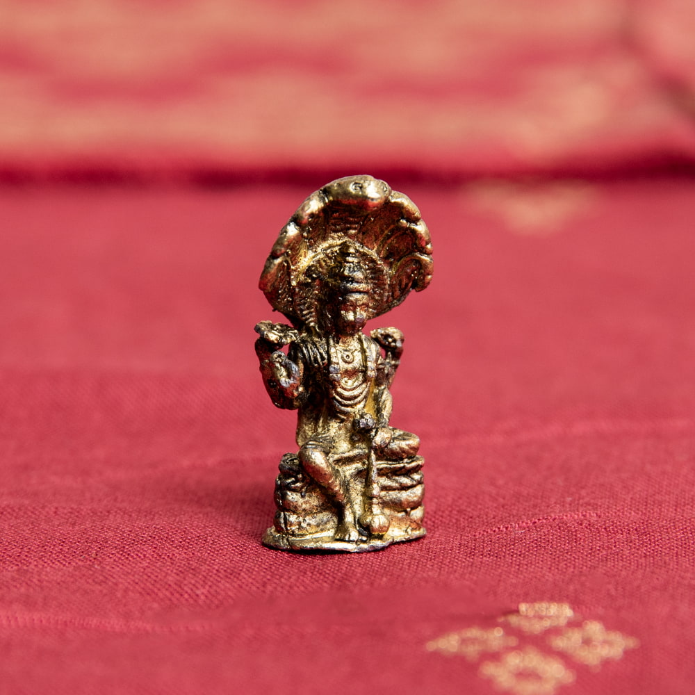 神様像 ブラス像 ヒンドゥー教 神像 ヴィシュヌ 坐像 ナーガの台座