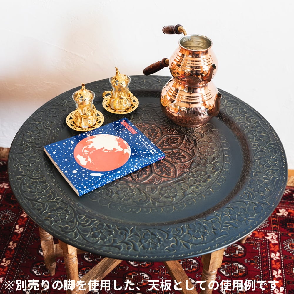 金属工芸品の街、モラダバードから ブラック 花と更紗模様の手彫り