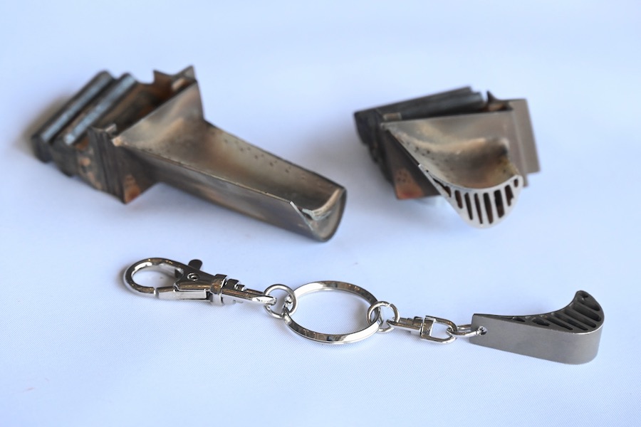 レア/ANA ジェットエンジンパーツキーホルダー レア/ANA ジェット