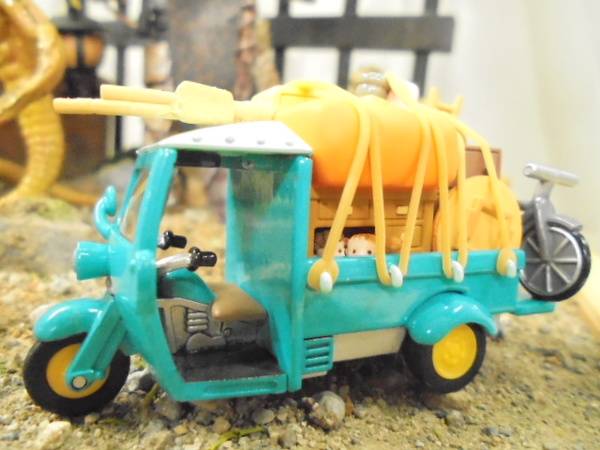 レア となりのトトロ 引っ越しミニカー レア となりのトトロ 引っ越し