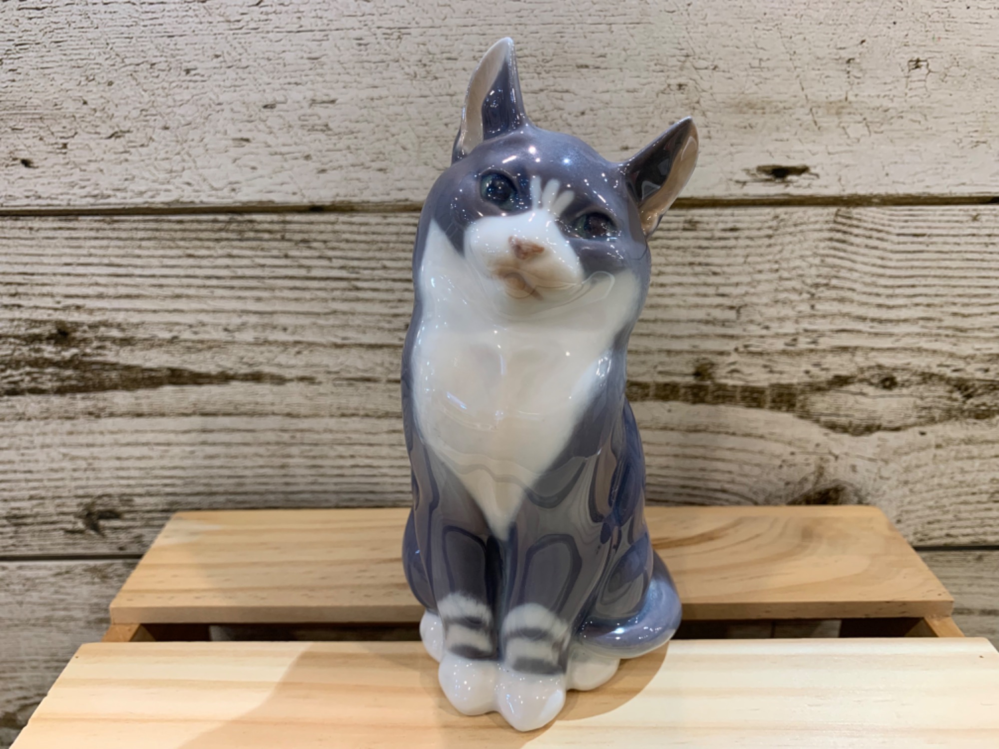 ロイヤルコペンハーゲン【ROYAL COPENHAGEN】猫 ネコ 置物 フィギュ