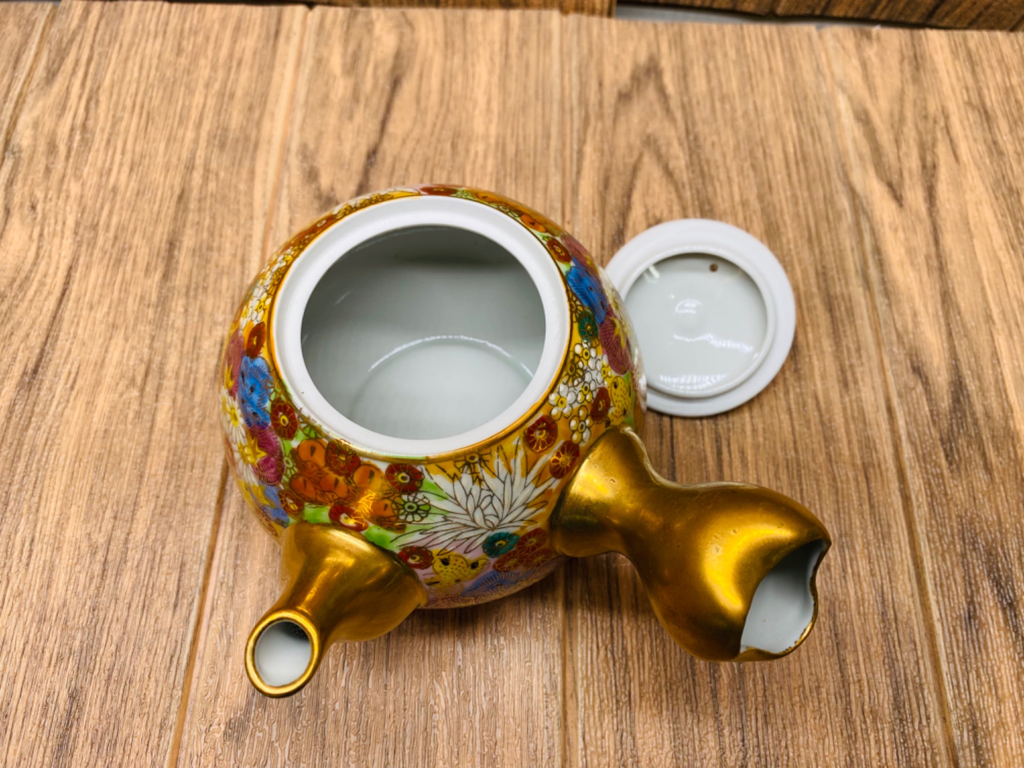 九谷焼 章山窯 金花詰め カップ＆ソーサー6客セット 九谷焼 章山窯 金