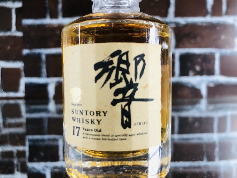 響Hibiki 17 Years Old 50ml ウイスキー ミニチュアボトル 楽天市場